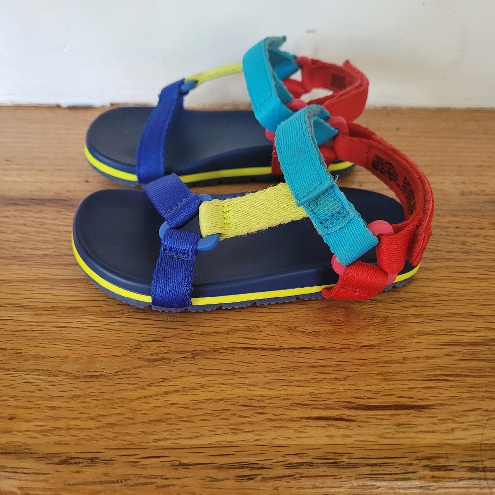 sandals - Picture 3 of 3
